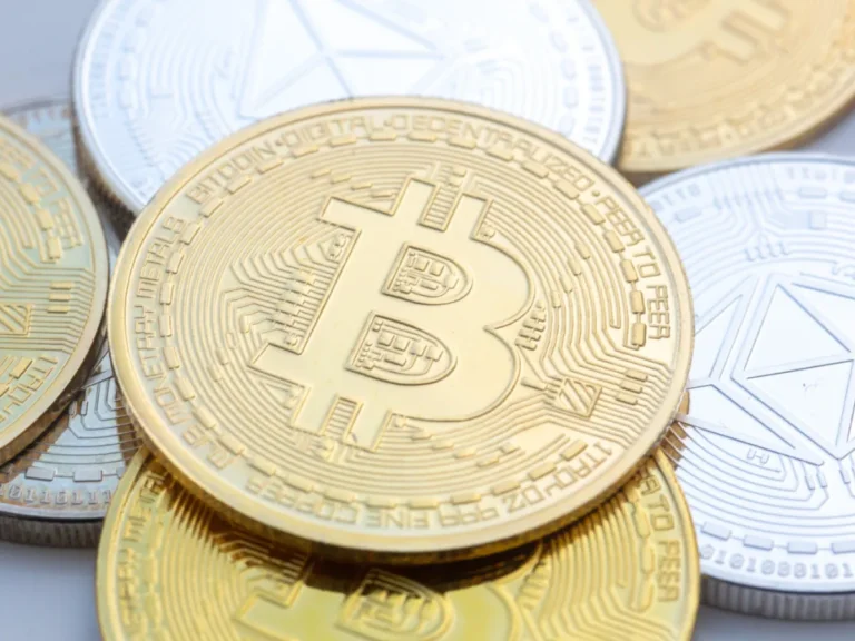 Bitcoin Stuck at $77K