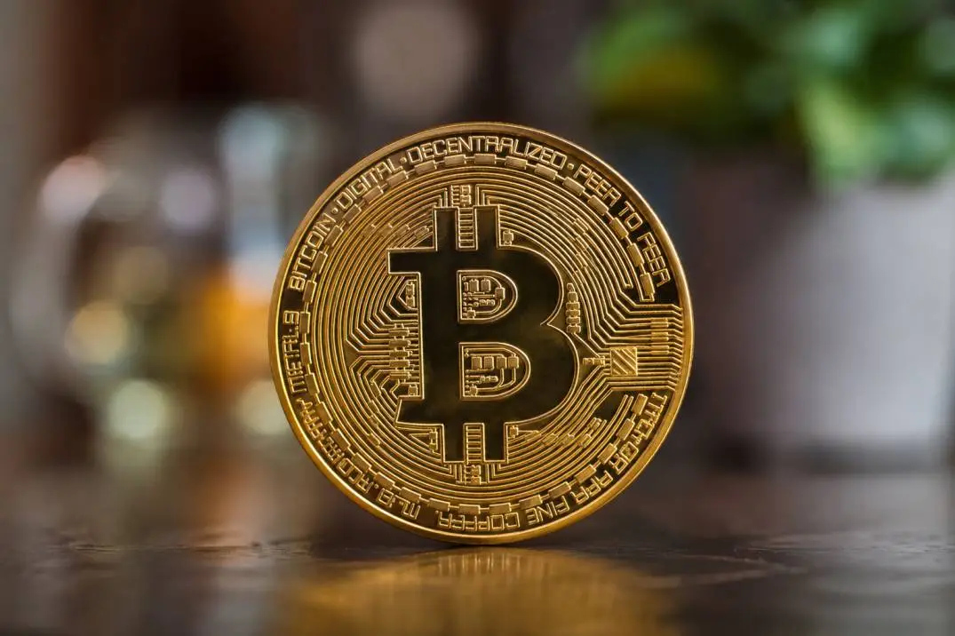 Bitcoin Holds Near $81K on Institutional Inflows; Markets Braced for Iran Response and CLARITY Act Markup